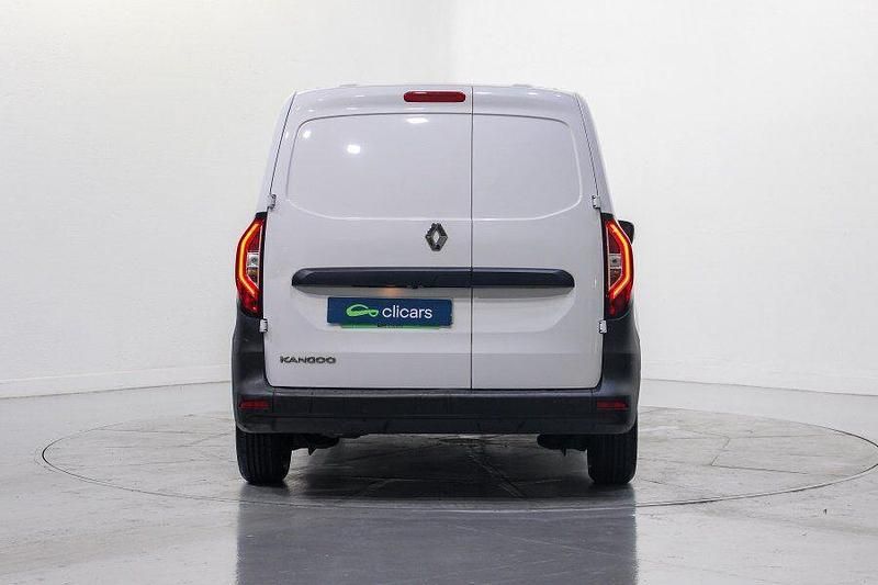 Usado Renault Kangoo 95 CV (69 kW) 2022 Blanco Monovolumen