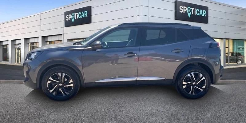 Usado Peugeot 2008 Allure 131 CV (96 kW) 2021 Gris SUV
