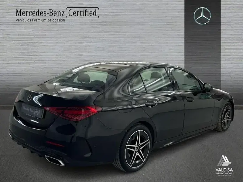Usado Mercedes C200 163 CV (119 kW) 2023 Negro Berlina
