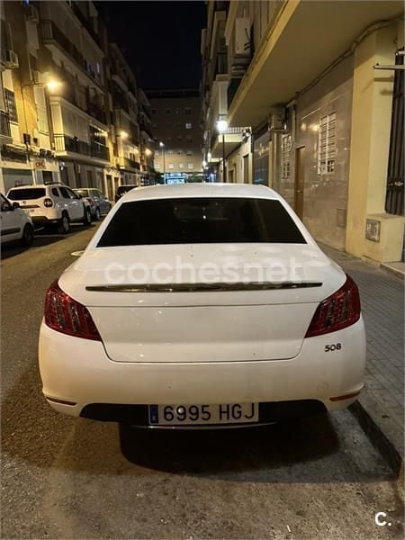Blanco Usado 2011 Peugeot 508 Active Berlina | 6000 € (Precio justo) - Imagen 1/2
