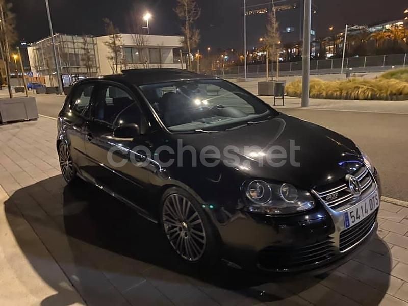 Usado VW Golf IV R 250 CV (183 kW) 2005 Negro Berlina