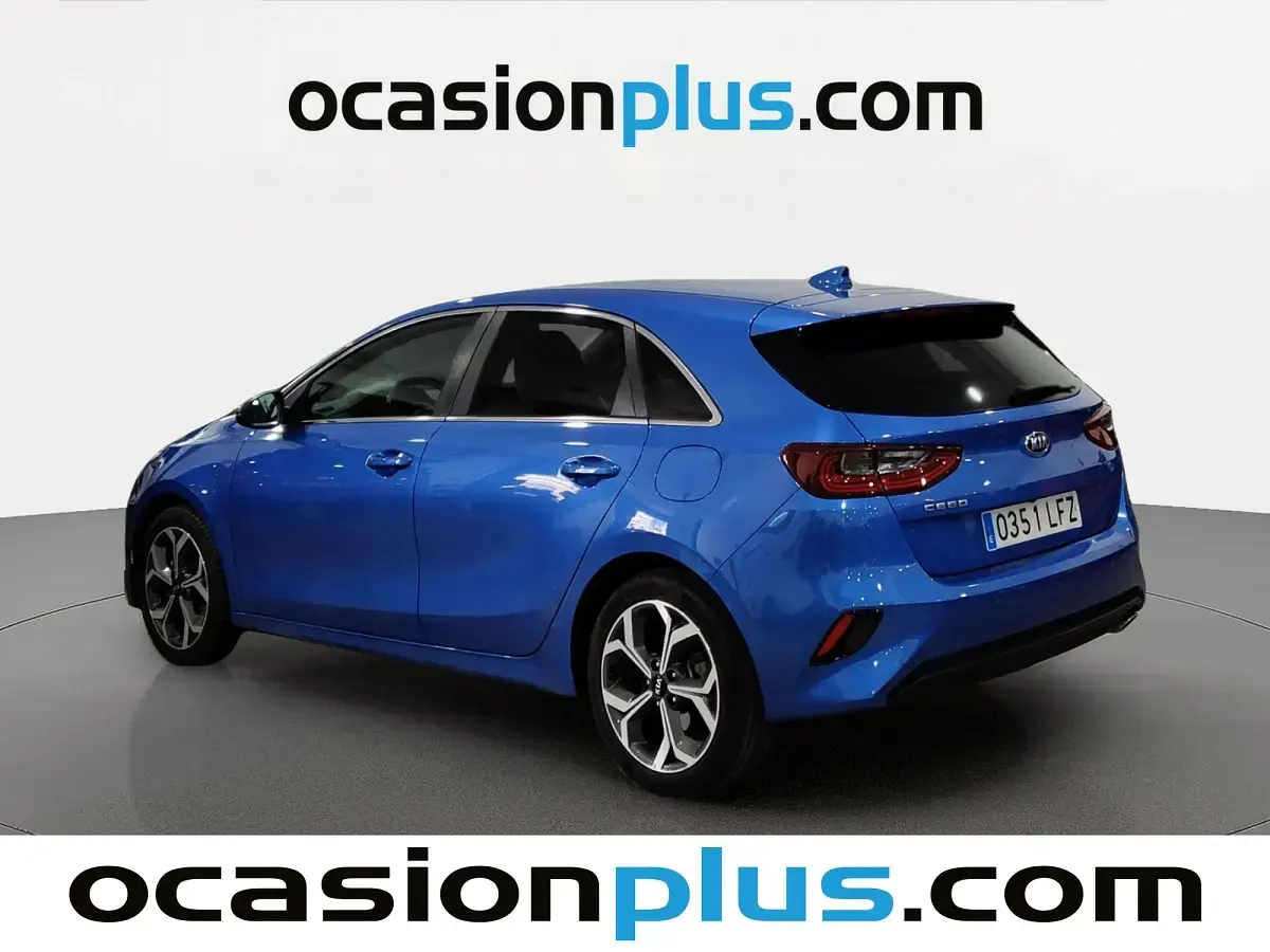 Usado Kia Ceed 120 CV (88 kW) 2020 Azul Utilitario