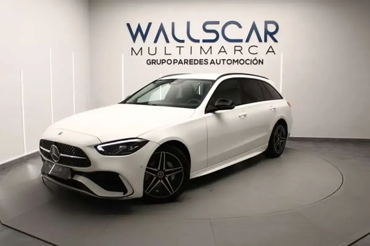 Usado Mercedes C220 199 CV (146 kW) 2022 Blanco Familiar