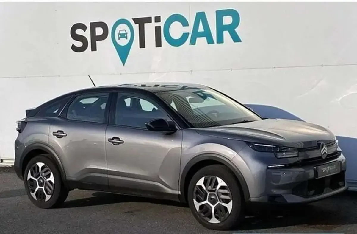 Usado Citroën C4 145 CV (106 kW) 2025 Gris SUV