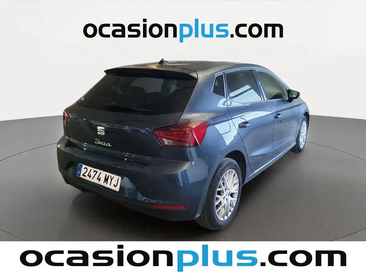 Usado Seat Ibiza XCELLENCE 116 CV (85 kW) 2025 Gris Utilitario