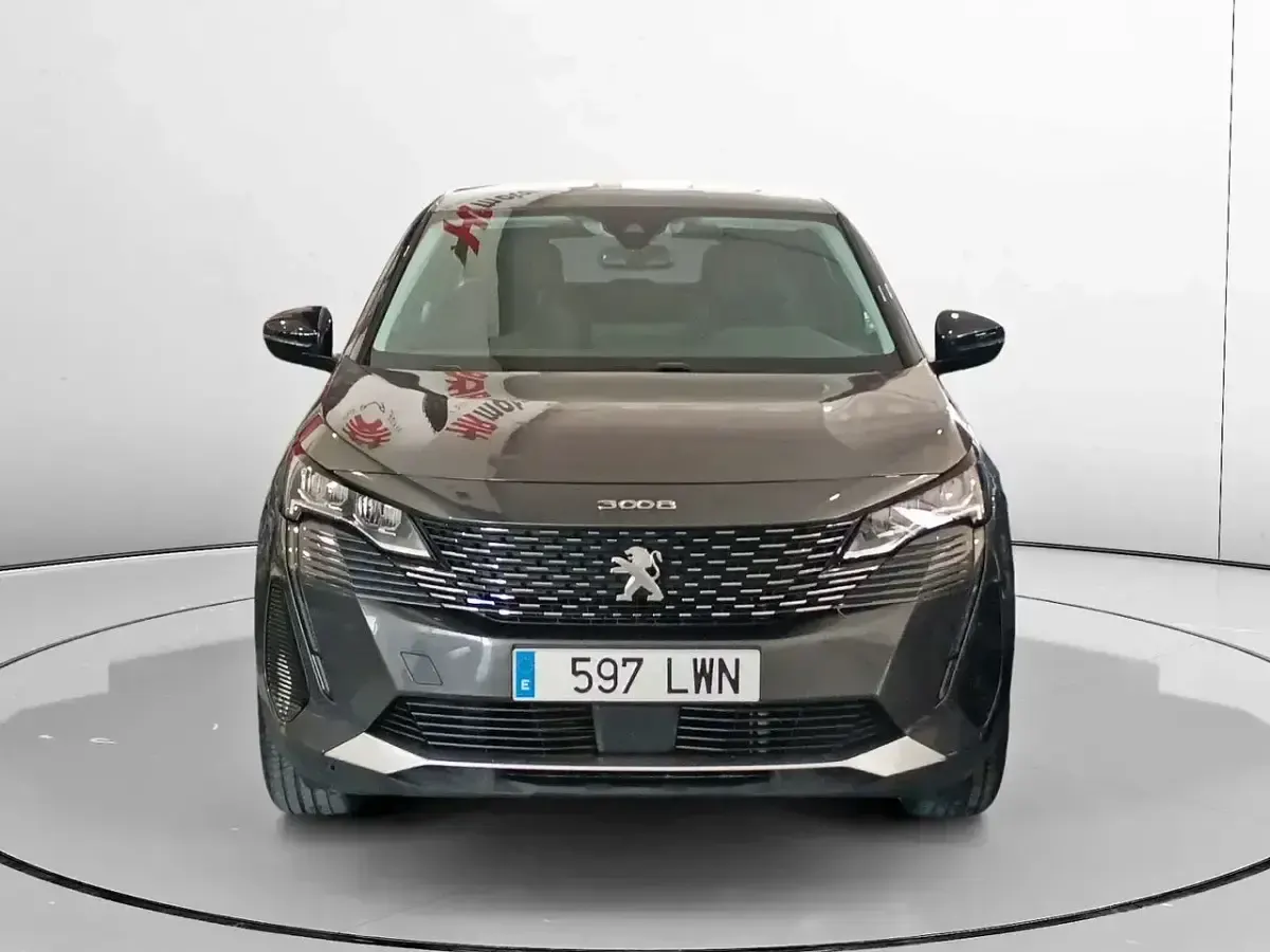 Usado Peugeot 3008 Active 131 CV (96 kW) 2022 Gris SUV