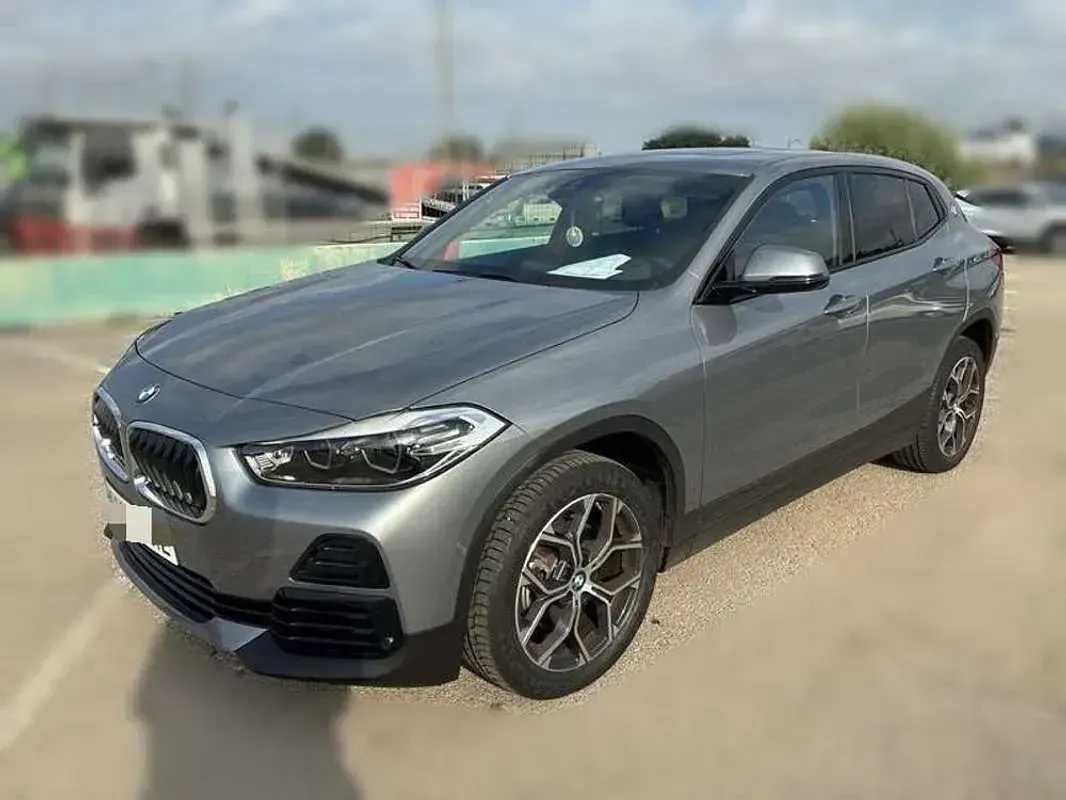 Usado BMW X2 136 CV (100 kW) 2023 Gris SUV