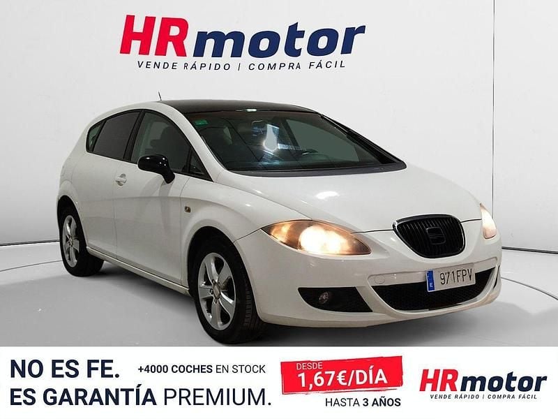 Usado Seat Leon Sport 103 CV (75 kW) 2007 Blanco Berlina