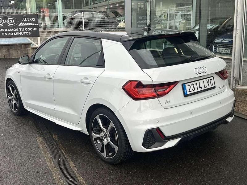 Usado Audi A1 Sportback S-Line 110 CV (80 kW) 2021 Blanco Utilitario