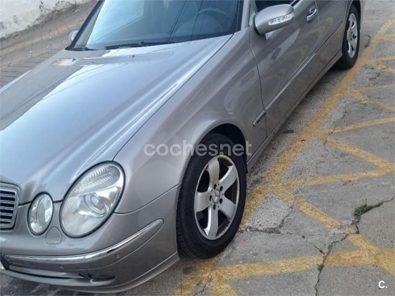 Beige Usado 2006 Mercedes E280 Avantgarde Familiar | 3500 € (Super precio) - Imagen 1/4