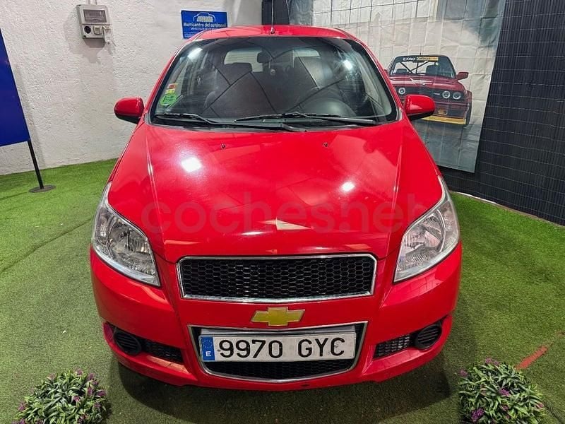 Usado Chevrolet Aveo LT 101 CV (74 kW) 2010 Rojo Berlina