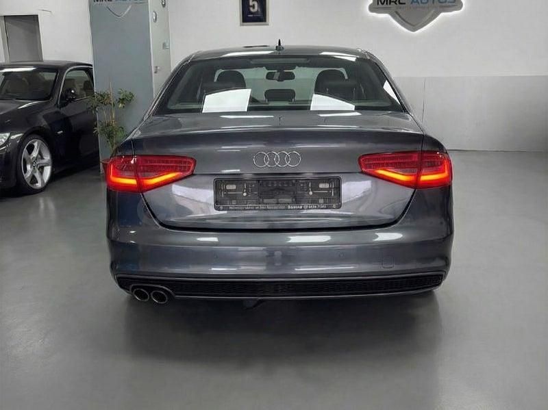Usado Audi A4 S-Line 190 CV (139 kW) 2015 Gris / plata Berlina