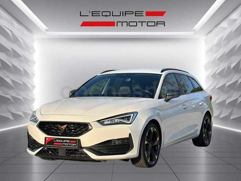 Usado Cupra Leon 150 CV (110 kW) 2023 Blanco Familiar