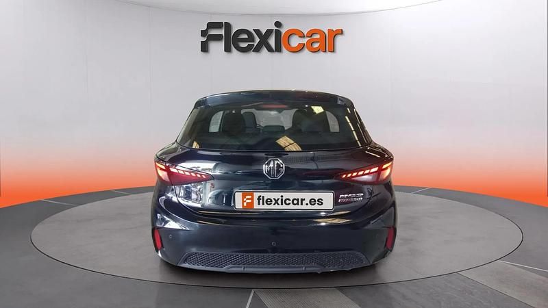 Usado MG MG3 Comfort 195 CV (143 kW) 2025 Negro Utilitario