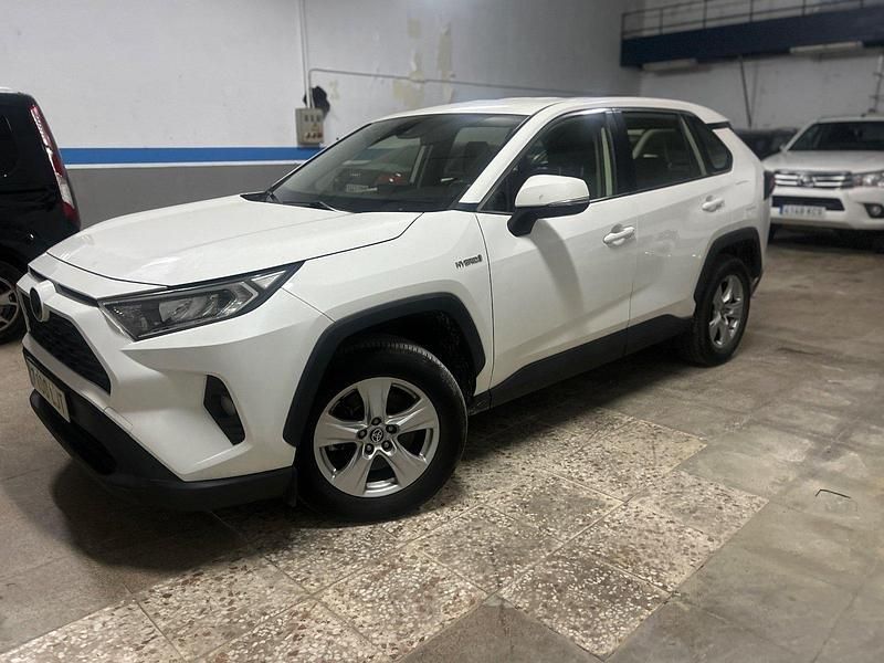 Usado Toyota RAV4 Hybrid 218 CV (160 kW) 2020 Blanco SUV