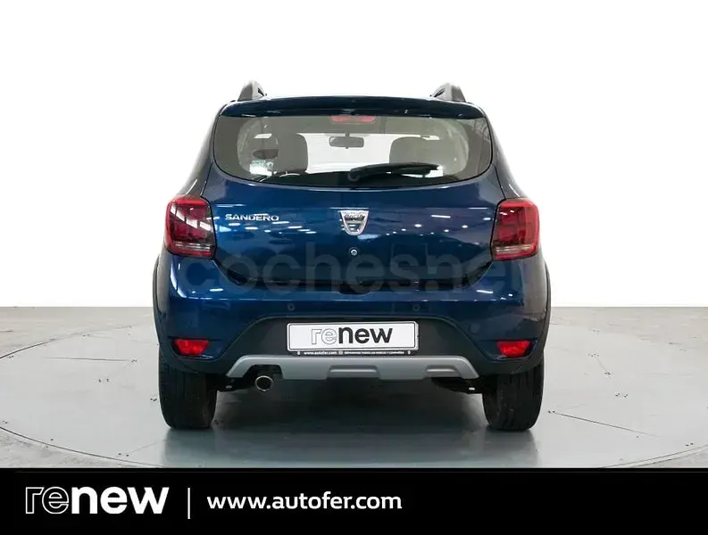 Usado Dacia Sandero 90 CV (66 kW) 2018 Azul Berlina