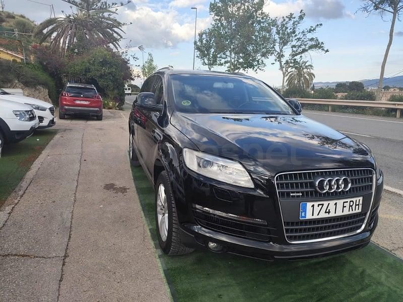 Usado Audi Q7 240 CV (176 kW) 2007 Negro SUV