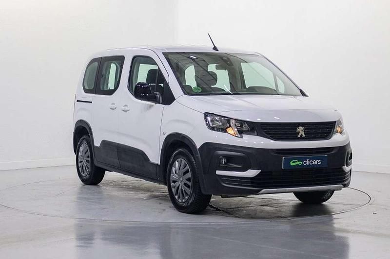 Usado Peugeot Rifter Active 102 CV (75 kW) 2022 Blanco Monovolumen