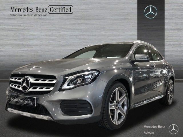 Usado Mercedes GLA200 AMG line 136 CV (100 kW) 2019 Gris montaña SUV