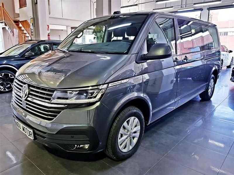 Gris Usado 2023 VW Caravelle Monovolumen | 46.900 € - Imagen 1/4