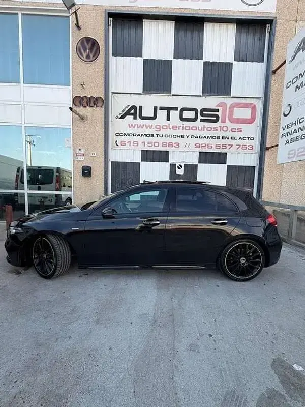 Usado Mercedes A200 163 CV (119 kW) 2018 Negro Berlina