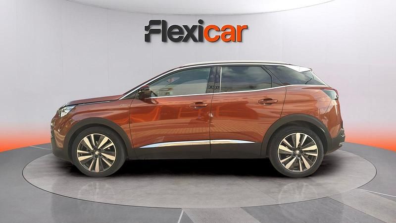 Usado Peugeot 3008 GT-line 131 CV (96 kW) 2020 Marrón SUV
