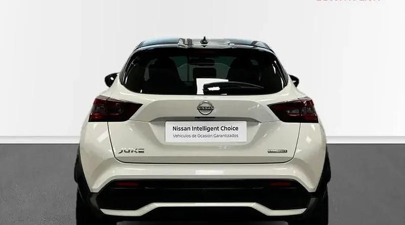 Usado Nissan Juke 143 CV (105 kW) 2022 Lunar white (metalizado) techo SUV