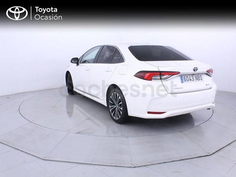 Usado Toyota Corolla Style 140 CV (102 kW) 2025 Blanco Berlina