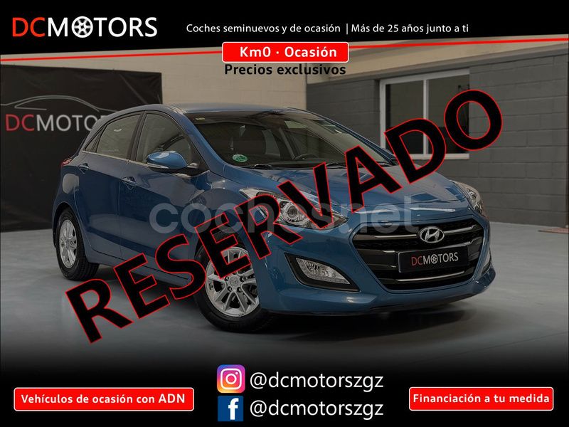 Azul Usado 2016 Hyundai i30 Berlina | 11.900 € (Precio justo) - Imagen 1/4