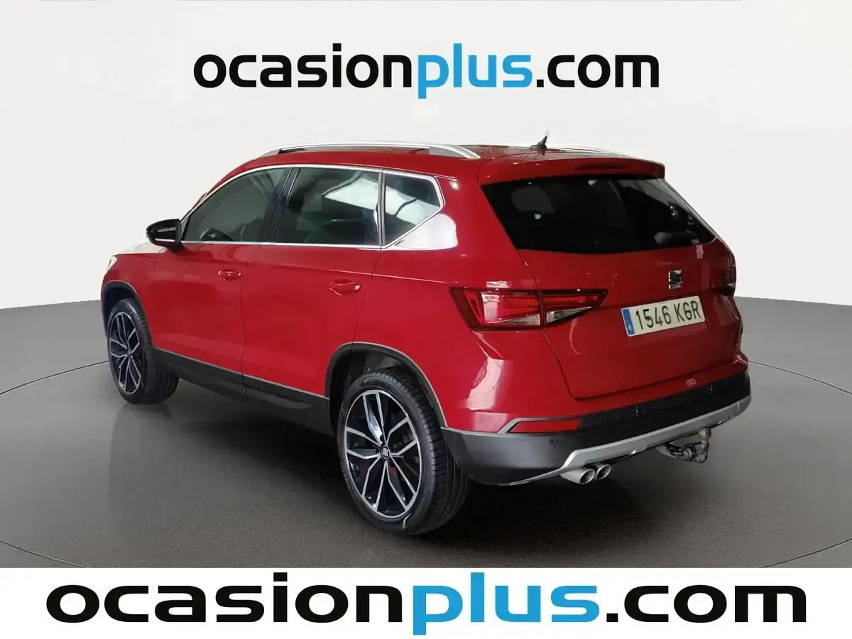 Usado Seat Ateca 4Drive 150 CV (110 kW) 2018 Rojo SUV
