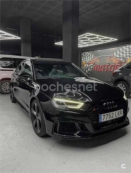 Usado Audi RS3 400 CV (294 kW) 2020 Negro Berlina