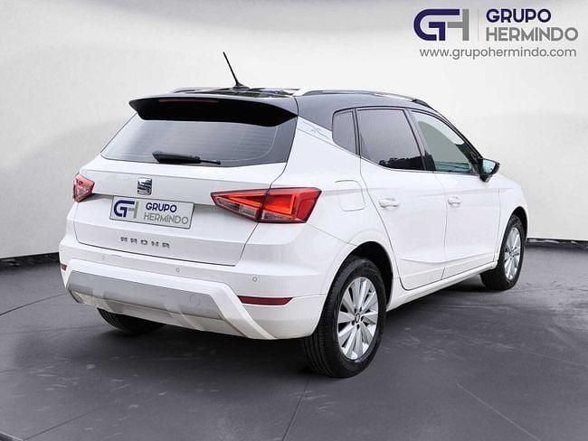 Usado Seat Arona Ecomotive 95 CV (69 kW) 2018 Blanco SUV