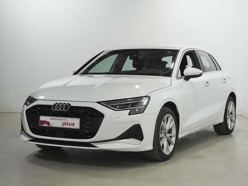 Usado Audi A3 Sportback Advanced 116 CV (85 kW) 2025 Blanco Utilitario