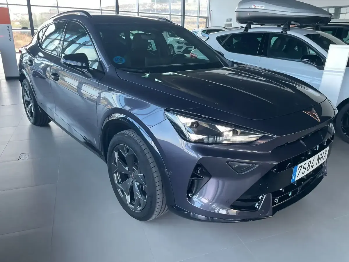 Usado Cupra Formentor VZ 272 CV (200 kW) 2025 Marrón SUV