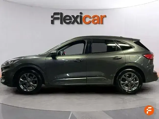 Usado Ford Kuga ST-Line 120 CV (88 kW) 2024 Gris SUV