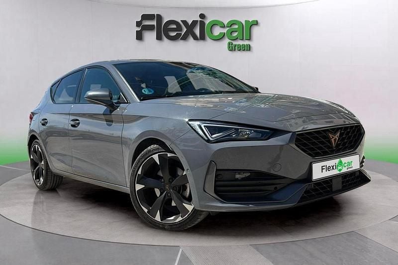 Gris Usado 2023 Cupra Leon Familiar | 21.290 € (Buen precio) - Imagen 1/4