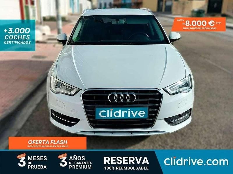 Blanco Usado 2015 Audi A3 Sportback Attraction Utilitario | 14.590 € (Precio justo) - Imagen 1/3