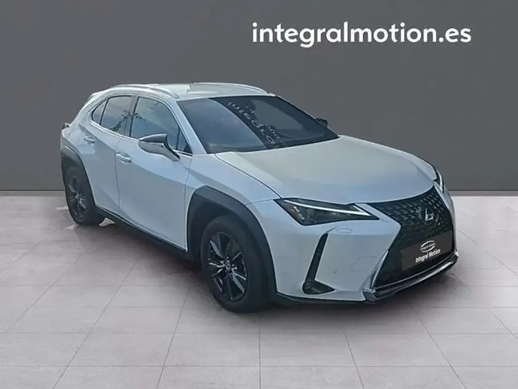 Usado Lexus UX 250h Business Edition 184 CV (135 kW) 2020 Blanco SUV
