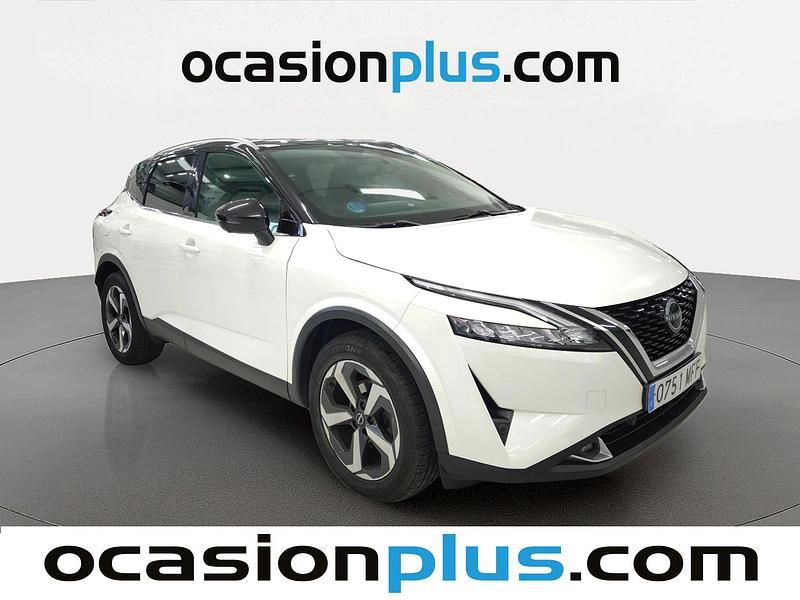 Begagnad Nissan Qashqai N-Connecta 140 HK (102 kW) 2023 Vit SUV