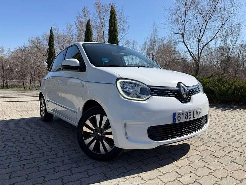 Usado Renault Twingo Zen 60 kW (82 CV) 2022 Blanco Utilitario