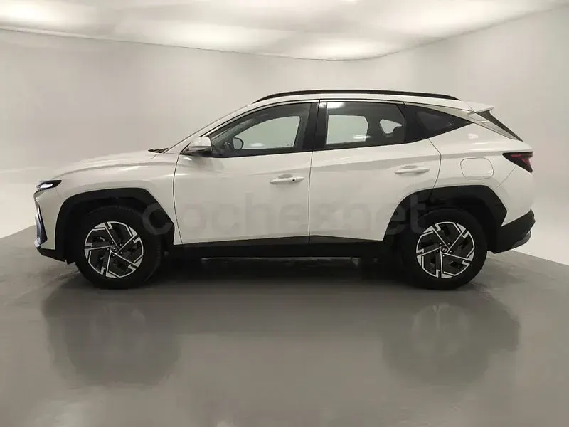 Usado Hyundai Tucson 160 CV (117 kW) 2025 Blanco SUV