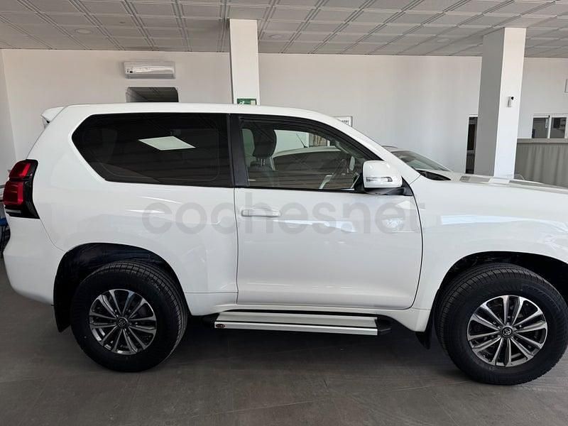 Usado Toyota Land Cruiser 177 CV (130 kW) 2020 Blanco SUV