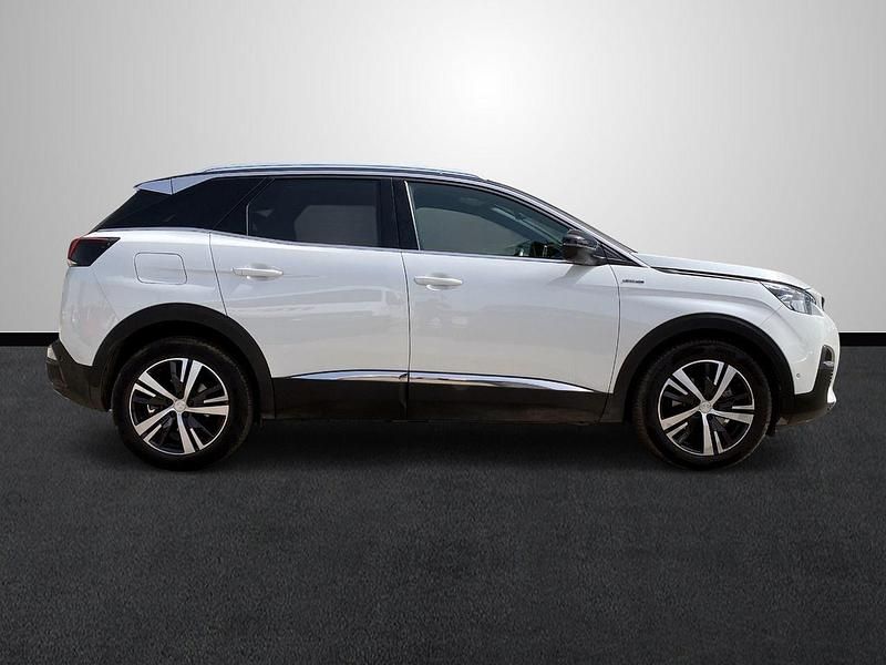 Usado Peugeot 3008 GT-line 130 CV (95 kW) 2019 Blanco SUV
