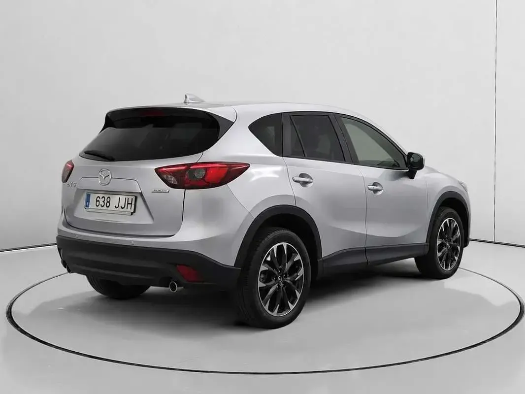 Usado Mazda CX-5 Luxury 150 CV (110 kW) 2015 Gris SUV