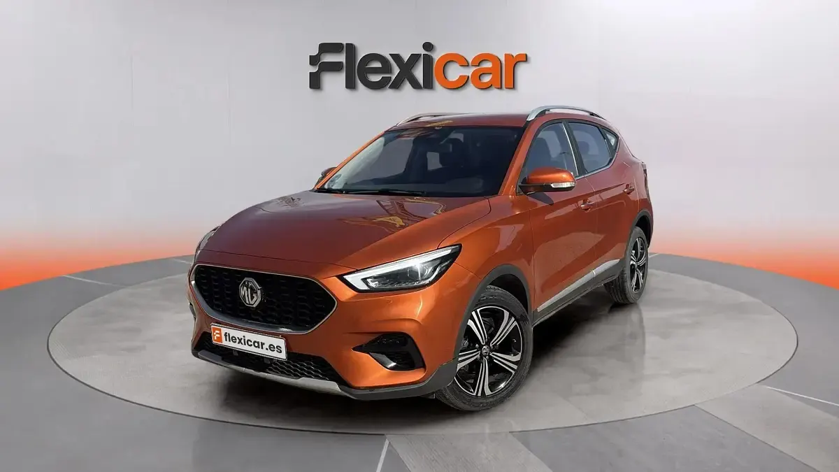 Usado MG ZS Comfort 116 CV (85 kW) 2025 Verde SUV