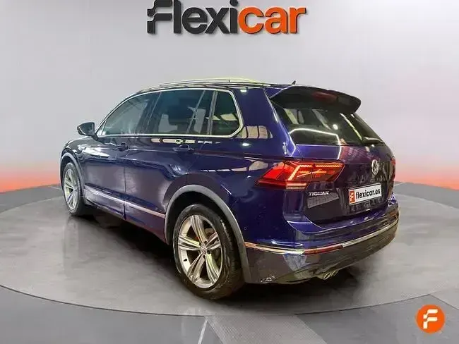 Usado VW Tiguan Sportline 150 CV (110 kW) 2017 Azul SUV