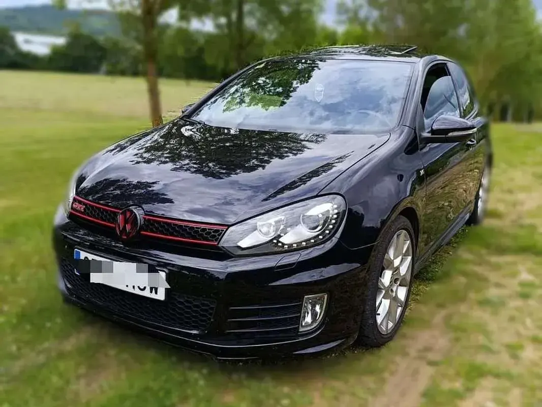 Usado VW Golf VI GTI 235 CV (172 kW) 2011 Negro Utilitario