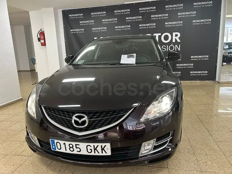 Usado Mazda 6 Luxury 140 CV (102 kW) 2009 Marrón Berlina
