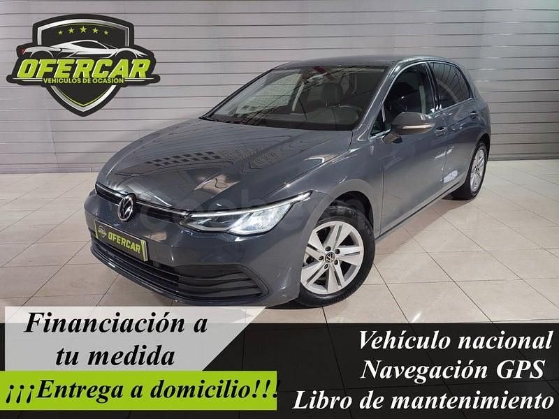 Usado VW Golf VIII 115 CV (84 kW) 2022 Gris / plata Berlina