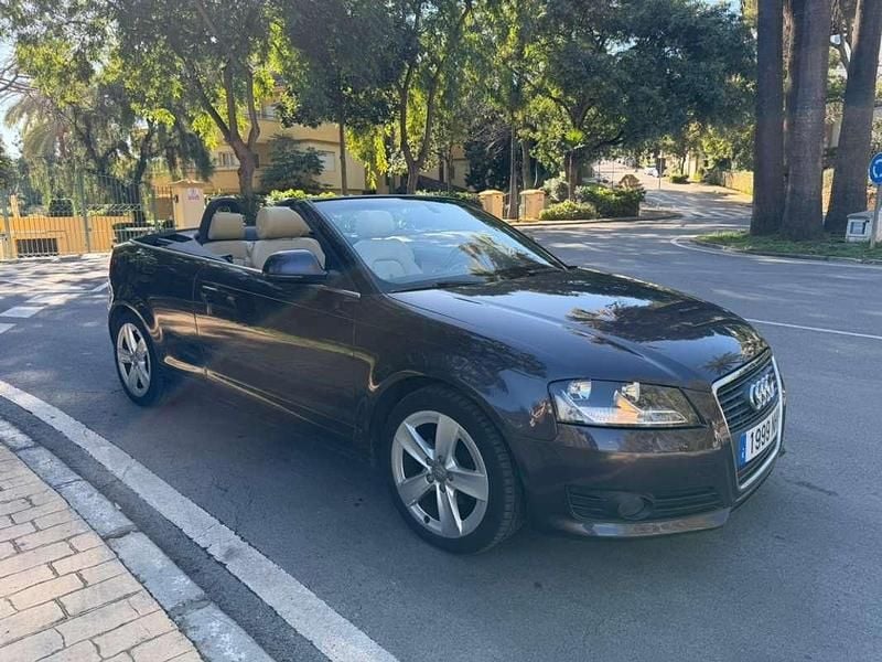 Usado Audi A3 Cabriolet Ambition 105 CV (77 kW) 2008 Burdeos Descapotable